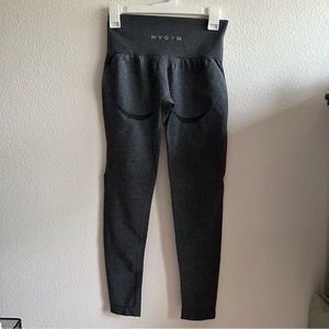 NVGTN Contour leggings